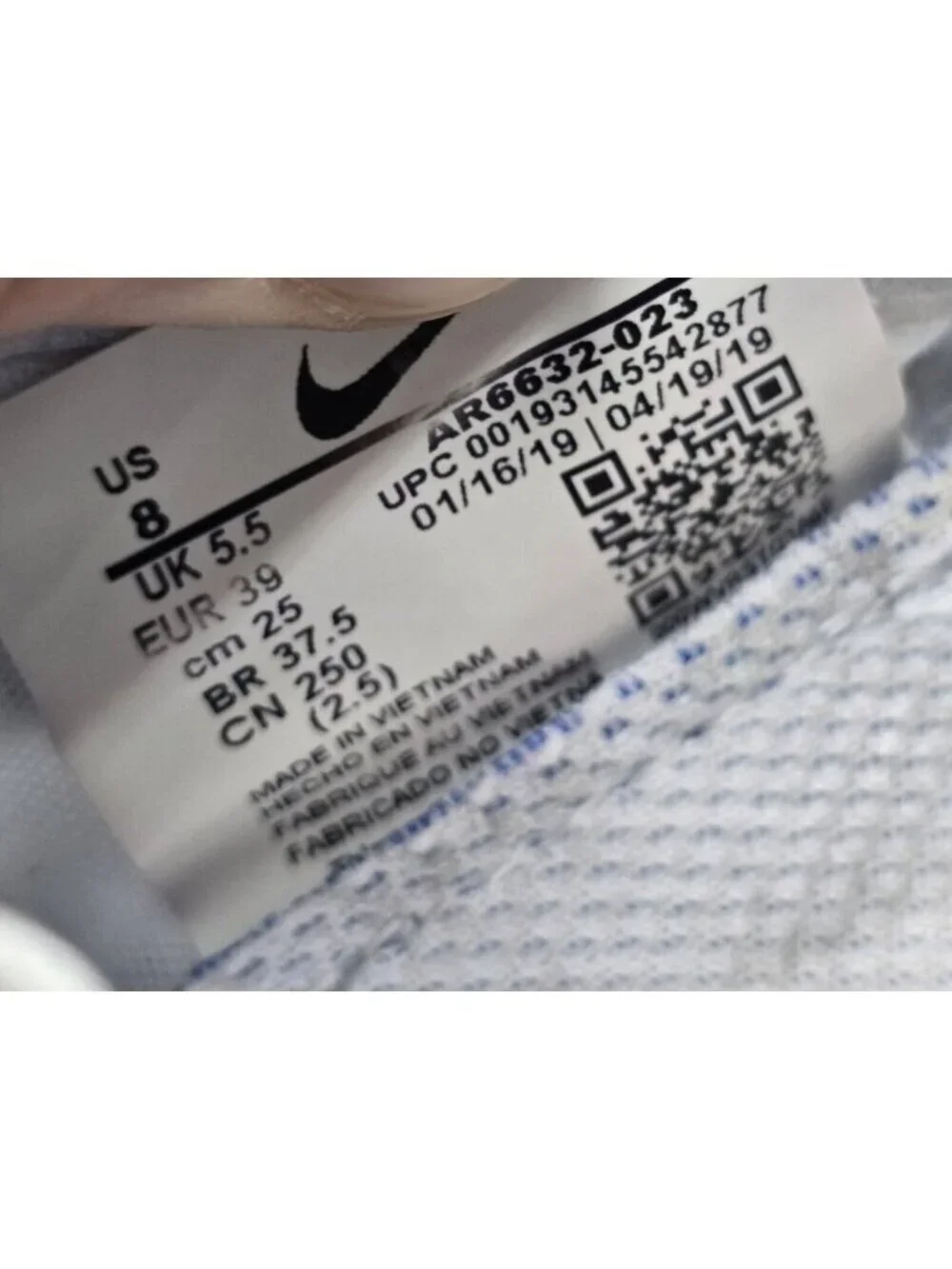 Nike Air VaporMax Football Gray 2019 Running Shoes Sneakers Womens Size 8